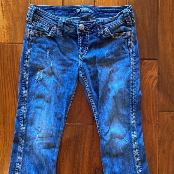 Women’s Silver Twisted Capri Jeans in Size 29 [EXCELLENT] - Picture 1 of 8